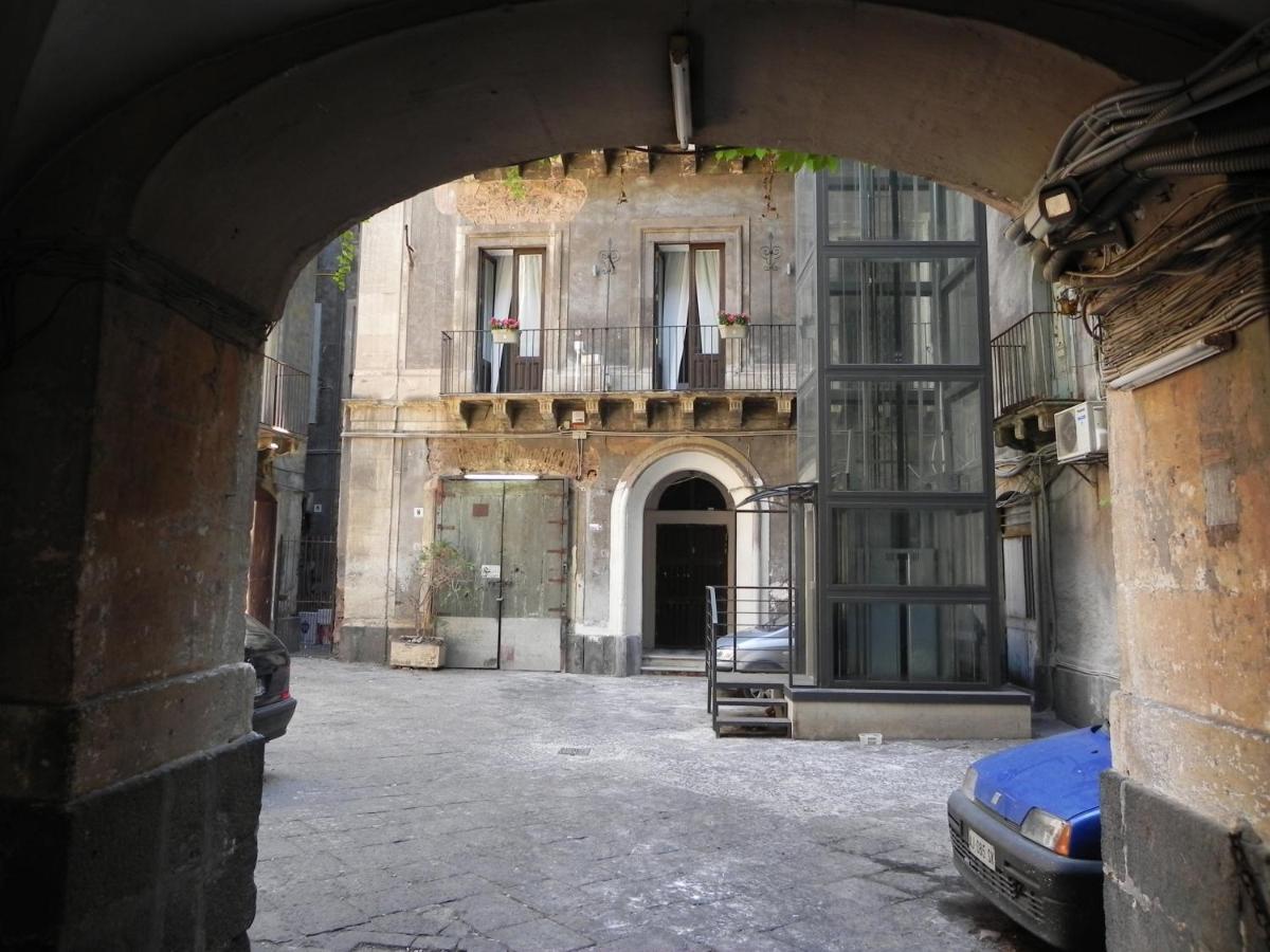 Palazzo Del Verga CTA Exterior foto