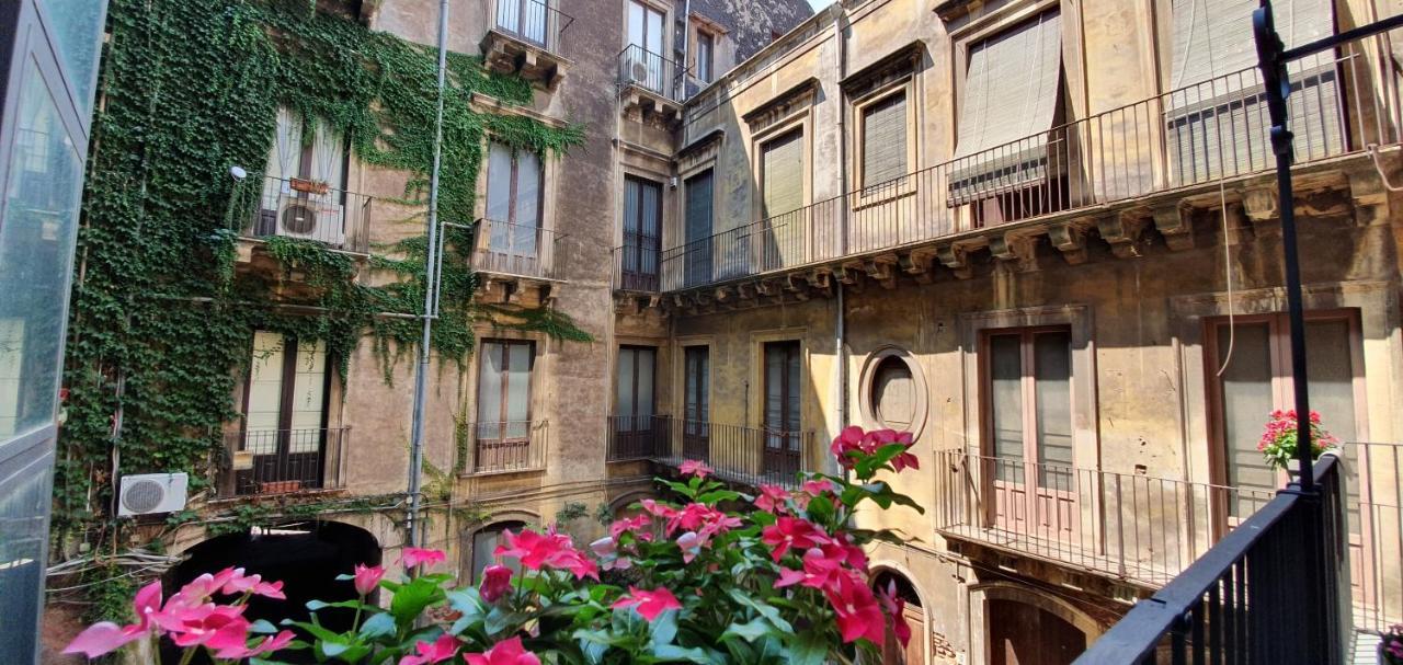 Palazzo Del Verga CTA Exterior foto